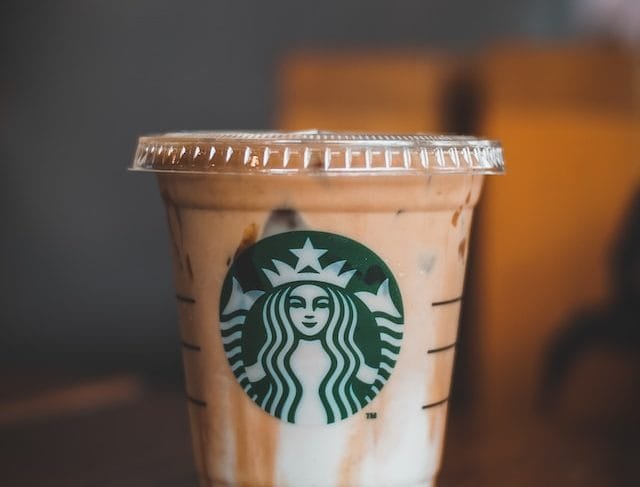 Strategi Pemasaran Starbucks Untuk Menjadi Luxury Brand yang Dijadikan Standar Kesuksesan