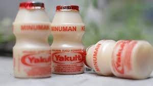 Bukan Cuma Unik, Inilah 9 Alasan Brand Yakult Tetap Laris Hingga Mendunia