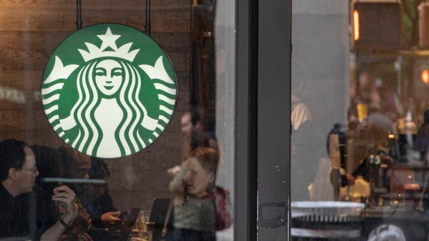 169 Triliun Lenyap! Alasan Utama Brand Starbucks Kehilangan Nilai Pasar