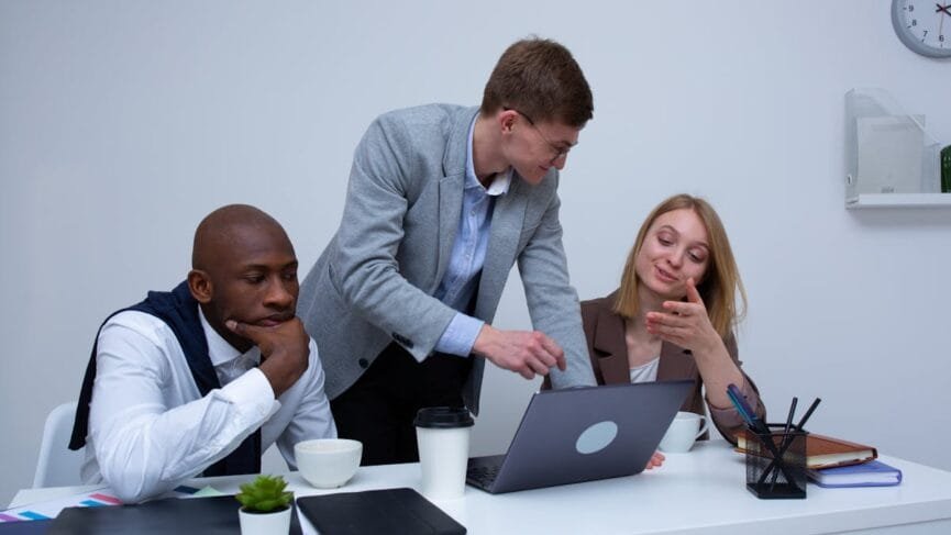 Brand Manager Harus Tahu! 5 Tips Membangun Brand yang Sukses