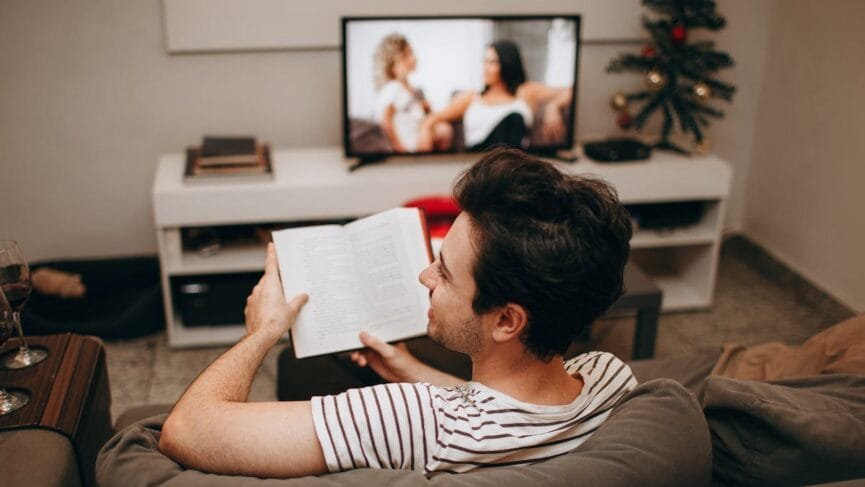 4 Rekomendasi Film Marketing Terbaik yang Wajib Brand Manager Tonton